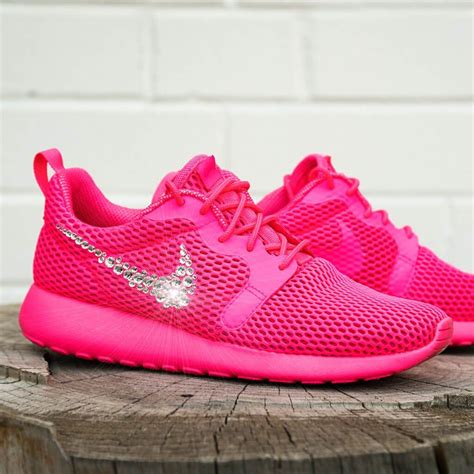 schwarze damen nike schuhe mit pinker umrandung|Pinke Nike Sportswear Schuhe für Damen online kaufen.